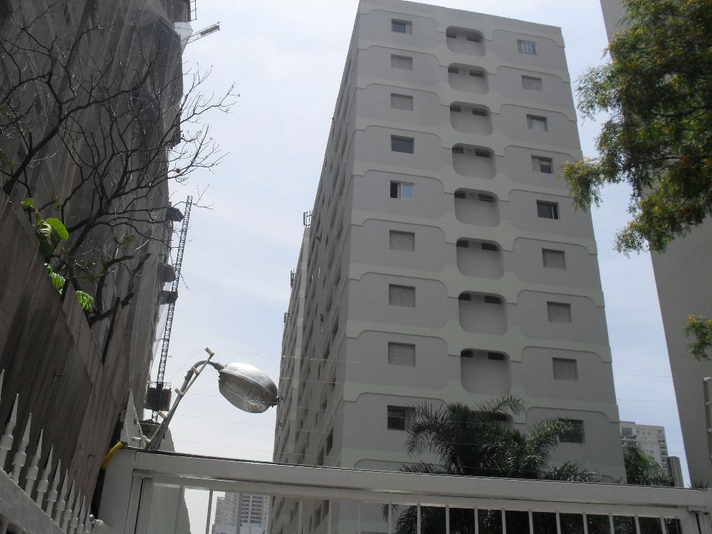 Cond Super Estar. Foto depois da pintura tel sindico 99946-3724